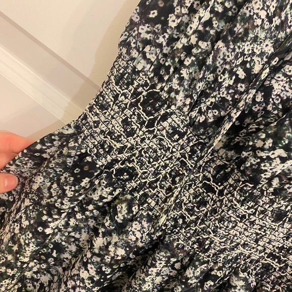 Parker Casual Dress with elastic waist - Picture 4 of 4